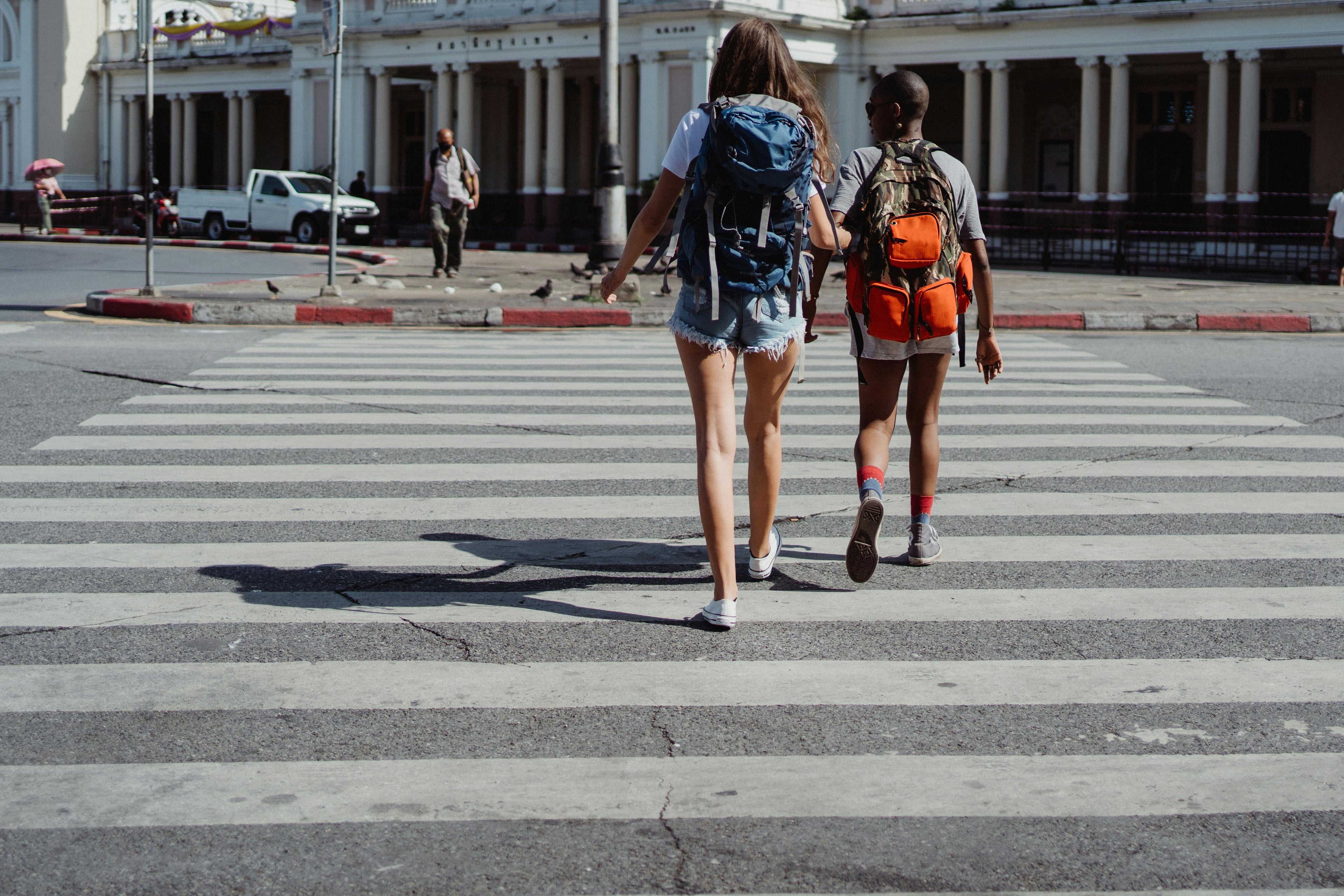 Simple Travel Habits That Make Trips Feel More Memorable